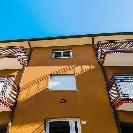 Graziano Apartment
